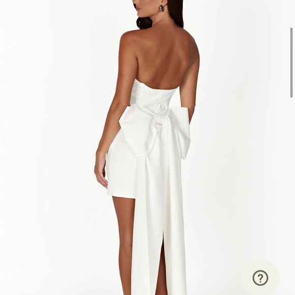 Meshki White Strapless Dress with Bow Detail - Picture 4 of 5